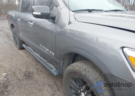 2020 Nissan Titan Sv 4X4 z USA, uszkodzony, nr VIN 1N6AA1EC0LN509763